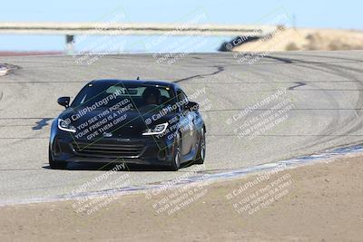 media/Dec-15-2024-OnGrid (Sun) [[646122a254]]/Yellow/Session 3 (Outside Grapevine)/